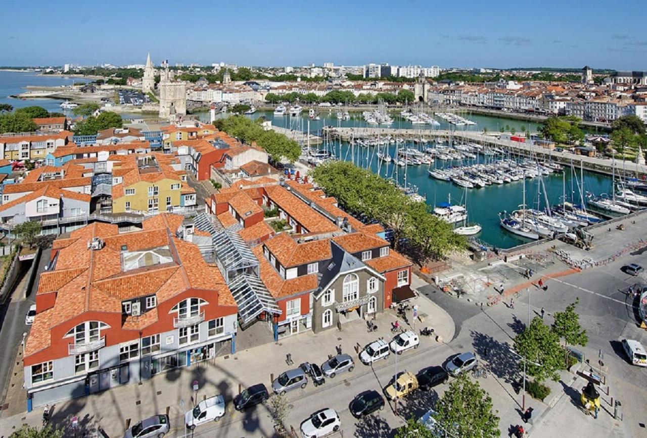 Charmant Cocon Iode Cosy Equipe, Baigne De Lumiere, Situe Au Coeur De La Rochelle A 1Min A Pied Du Marche Central Avec Tv Et Wifi Extérieur photo